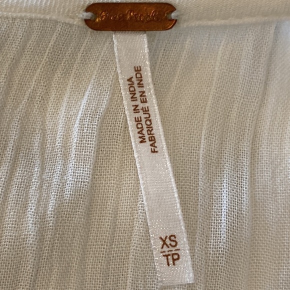 Free People Romance of the Rose Ivory Sheer Lacey Lace-Up Tunic Size XS - Picture 15 of 16